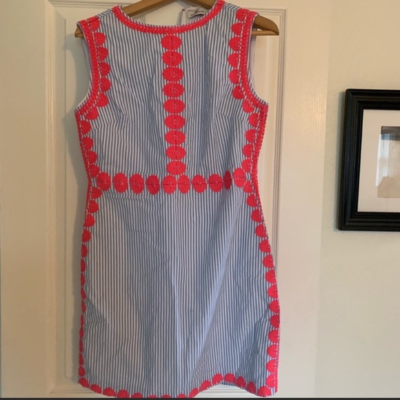 Vineyard Vines - Picture 1 of 1